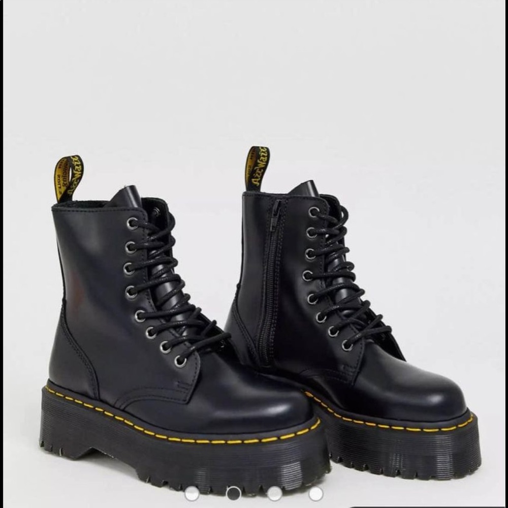 Dr Martens Jadon Flatform Chunky Boots